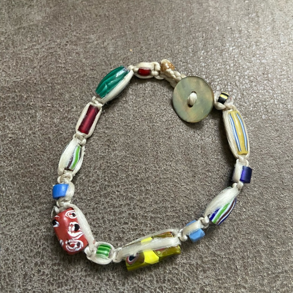 Vintage Y2K Beaded Bracelet